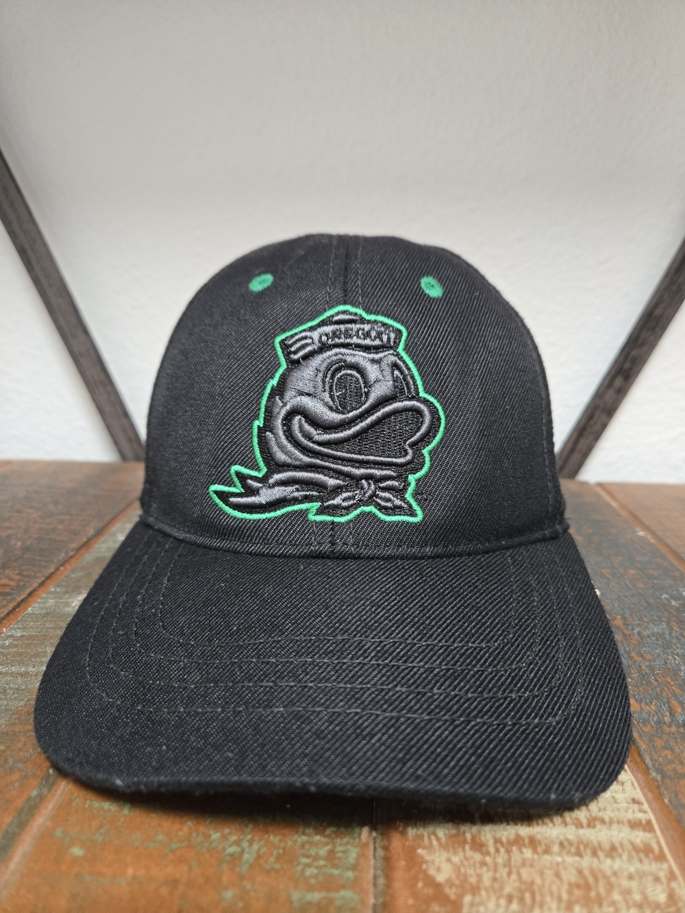 Zephyr Black Hat with Green-Trim Duck Patch